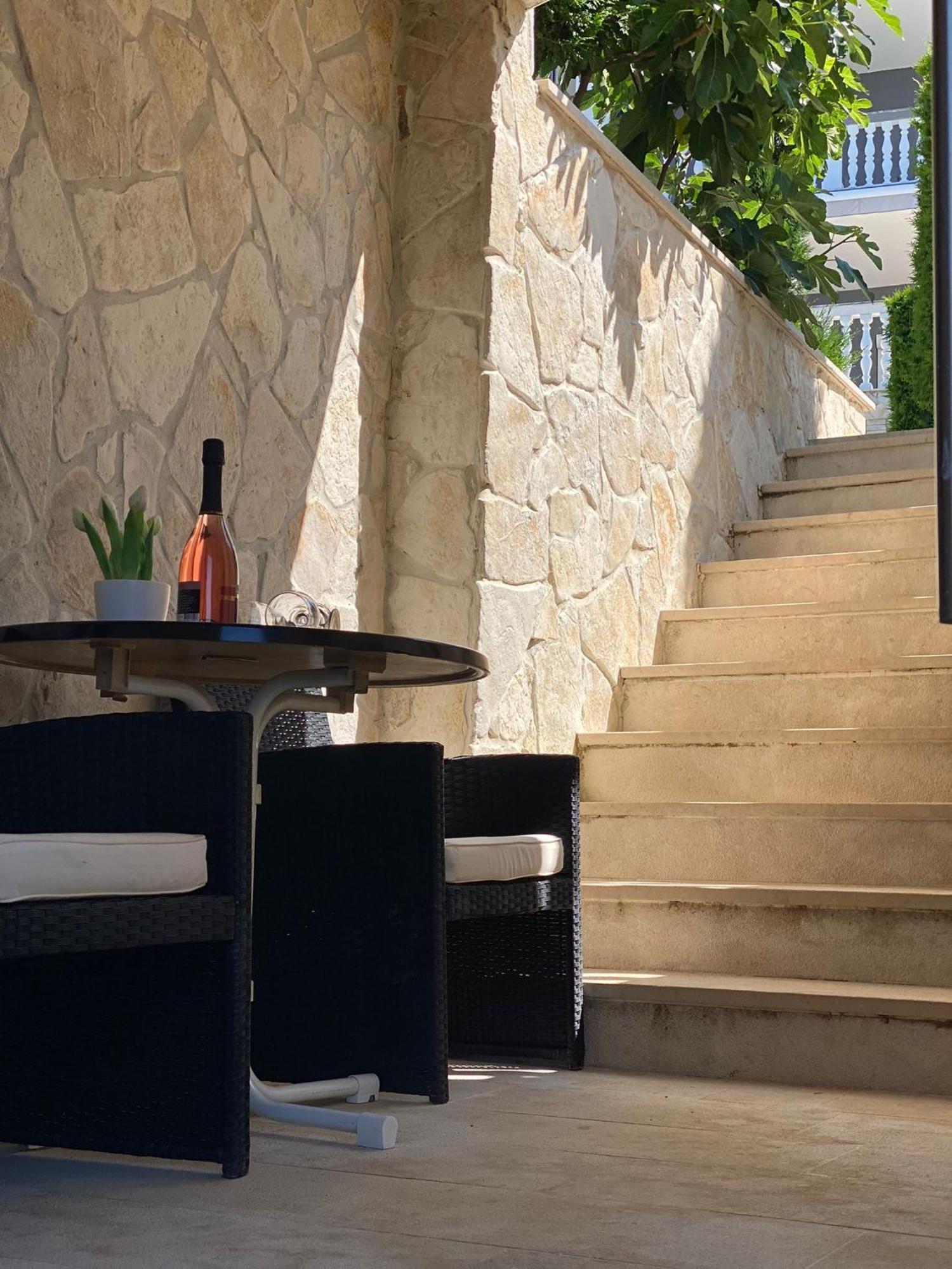 Villa Mara Crikvenica Exterior foto